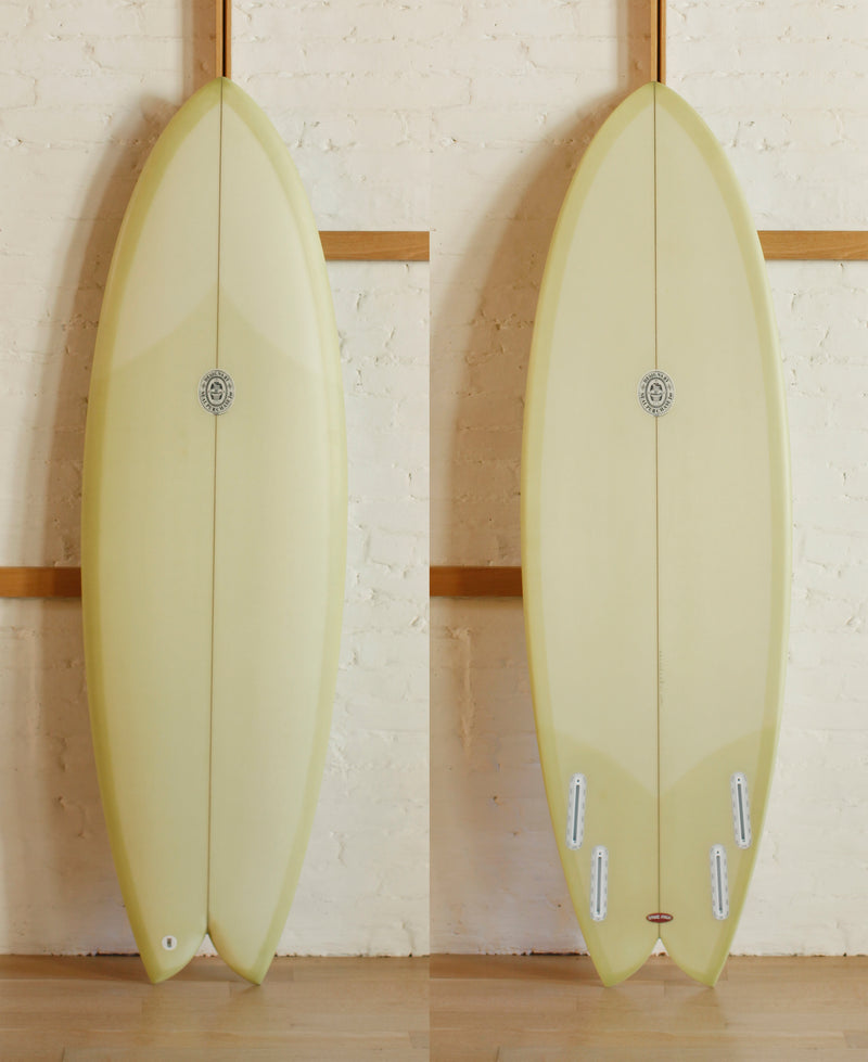 5'9" Rocket Fish Quad Surfboard