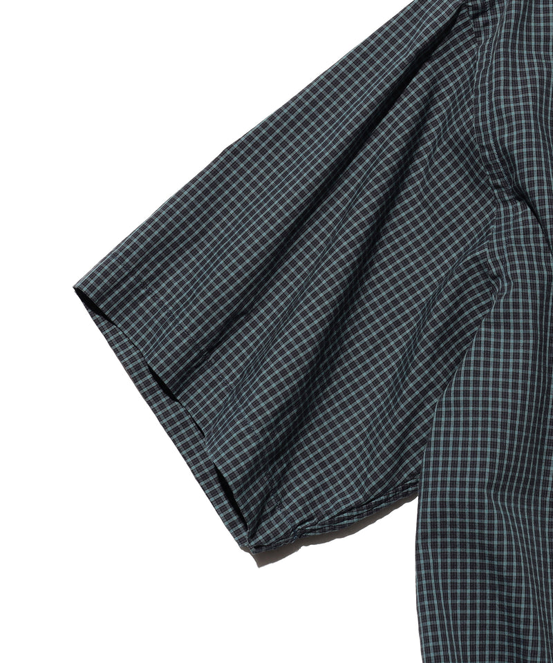 B.D. Classic-Fit Mini Plaid Shirt