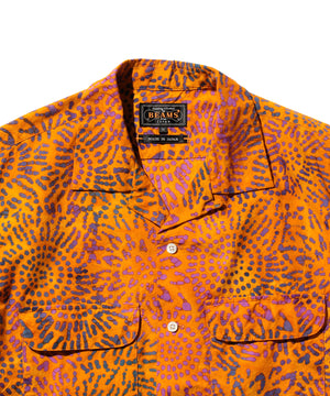  Open Collar Batik Print 