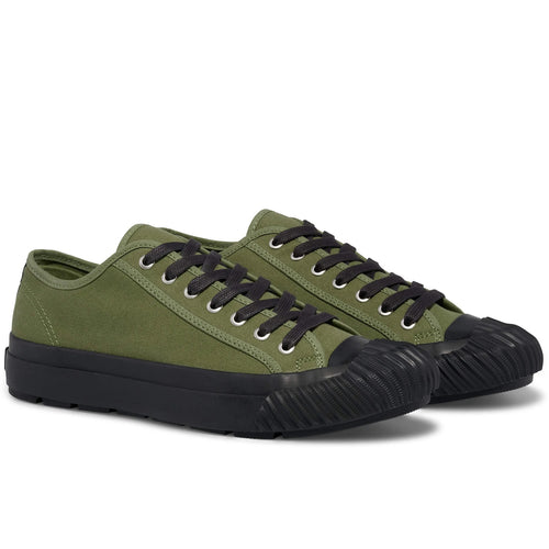 Grounder Low-Top Sneaker