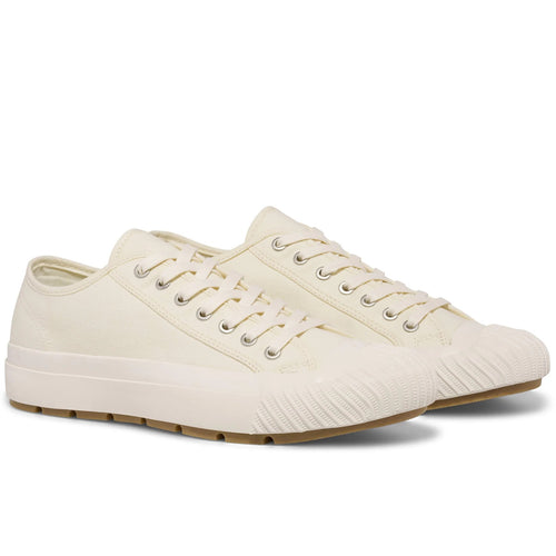 Grounder Low-Top Sneaker