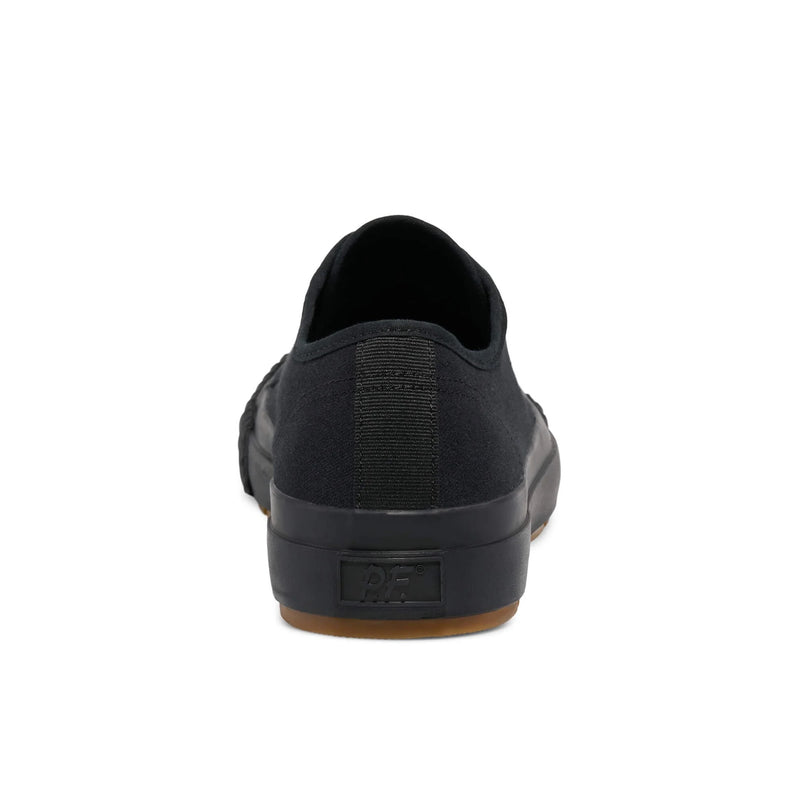 Grounder Low-Top Sneaker
