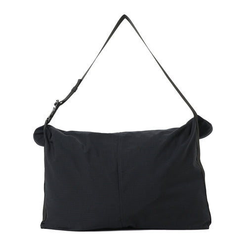 Oversized Traveler Bag