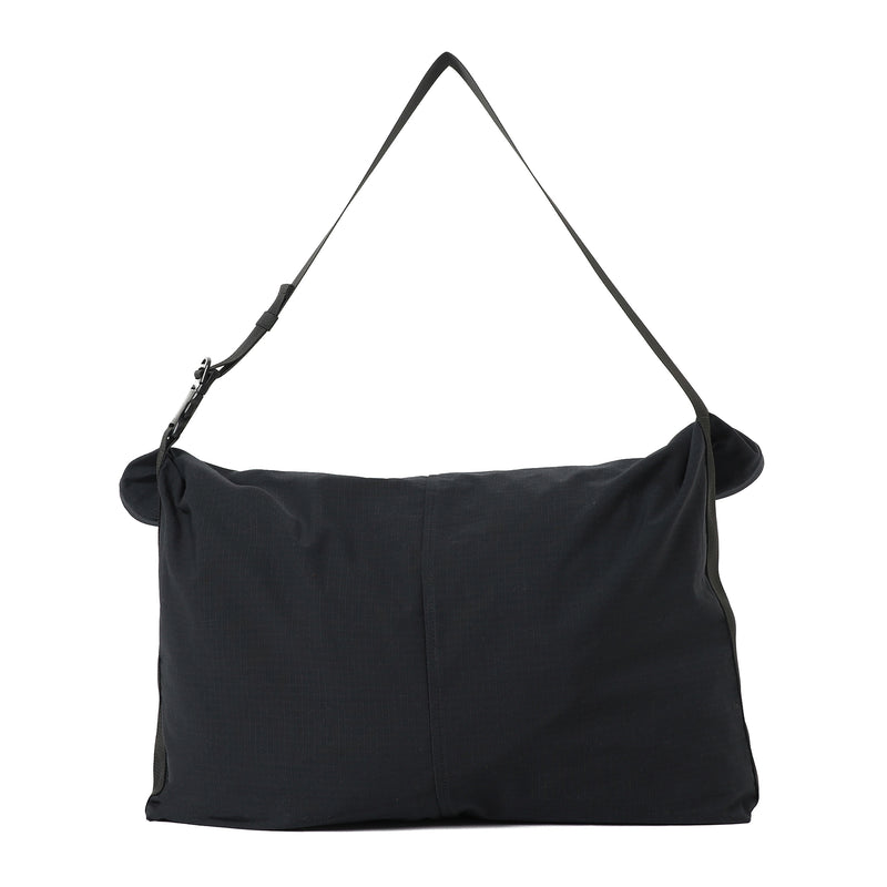 Oversized Traveler Bag