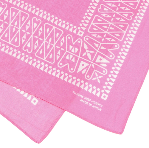 Pennant Cross Bandana