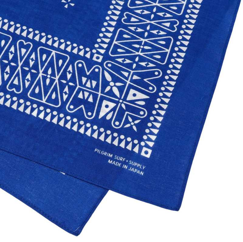 Pennant Cross Bandana