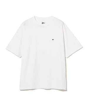  Minimalist Embroidered Tee 