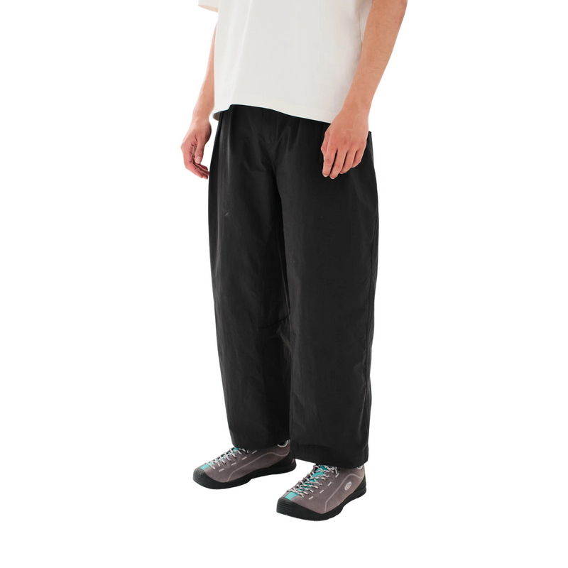 Pleated Trouser